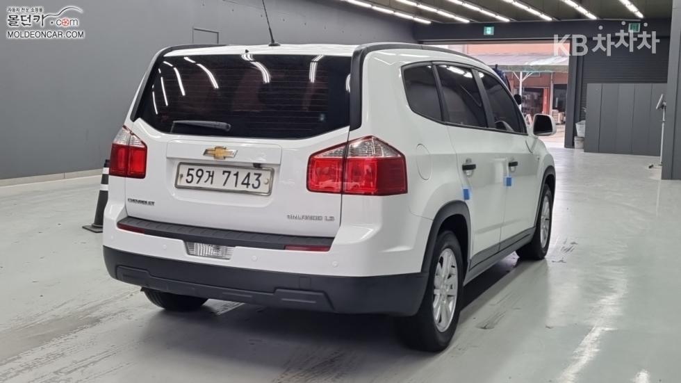 Chevrolet Orlando — miniaturë 2