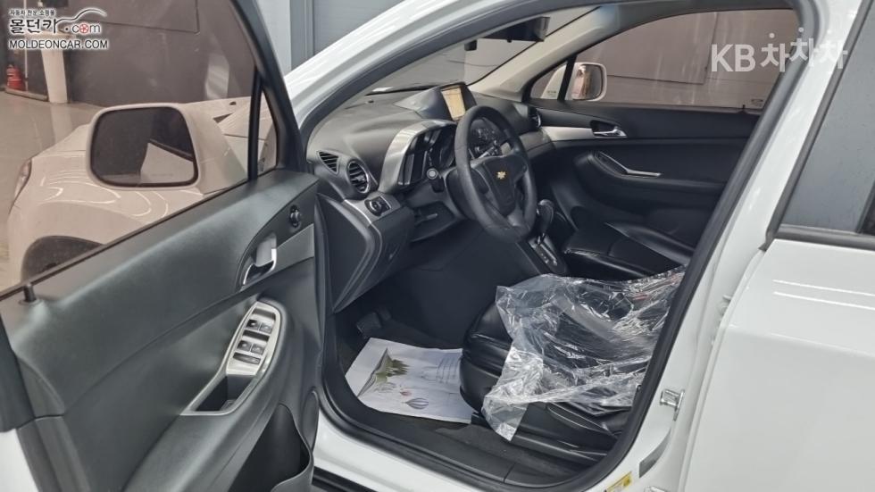 Chevrolet Orlando — miniaturë 9
