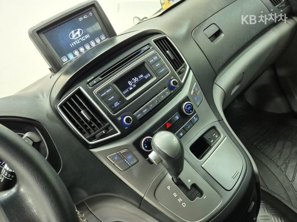 Hyundai Starex — miniaturë 10