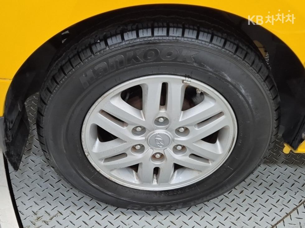 Hyundai Starex — miniaturë 20