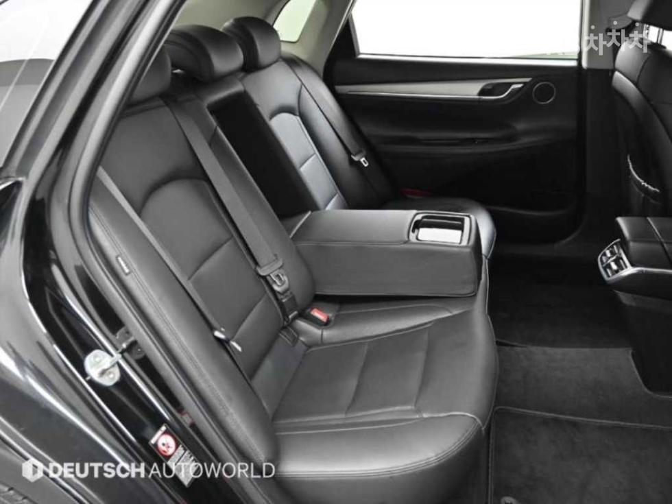 Hyundai Grandeur — miniaturë 12