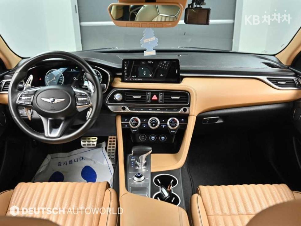 Genesis G70 — miniaturë 7