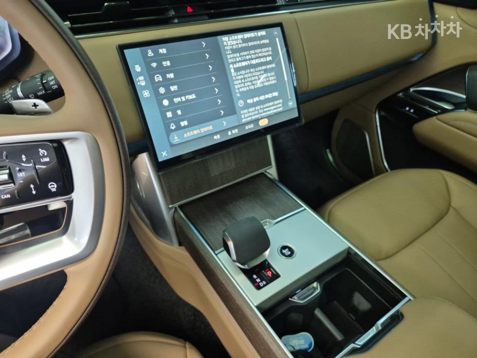 Land Rover Range Rover — miniaturë 10