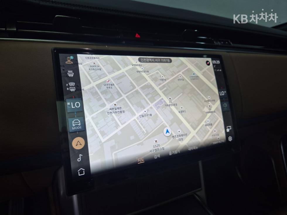 Land Rover Range Rover — miniaturë 14