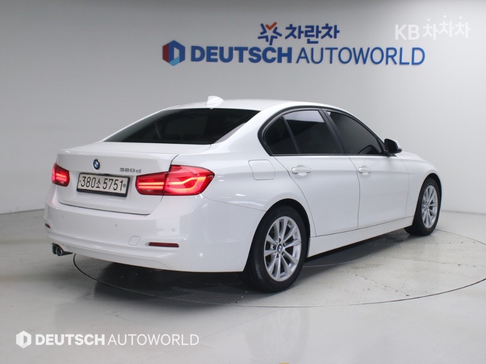 BMW 3er — miniaturë 2