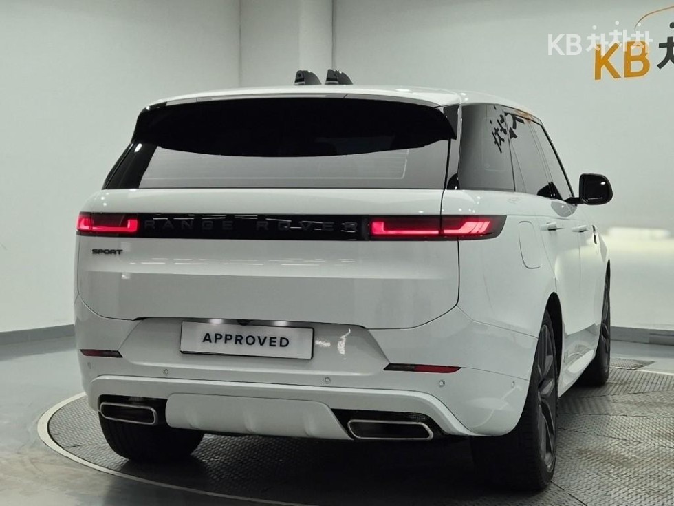 Land Rover Range Rover Sport — miniaturë 3