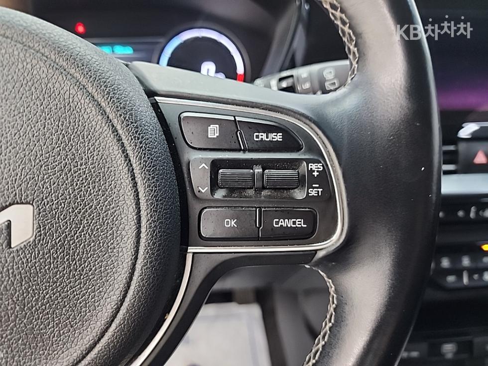 Kia Niro — miniaturë 17
