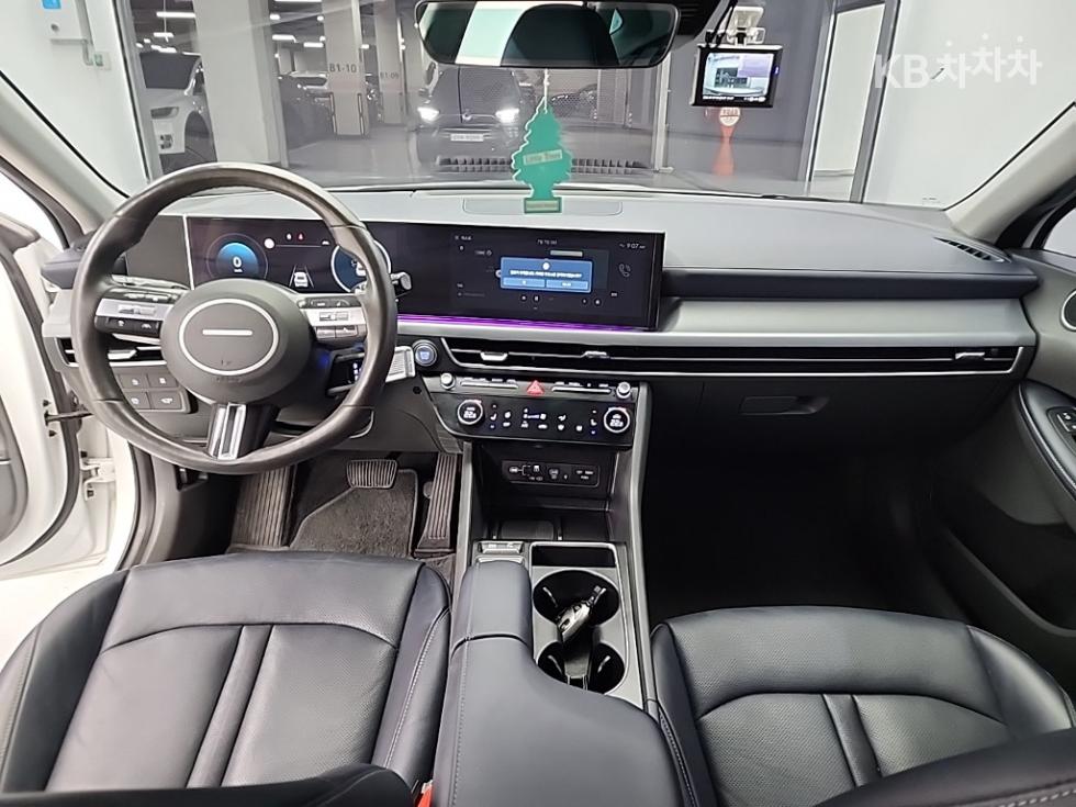 2023 Hyundai (DN8) photo
