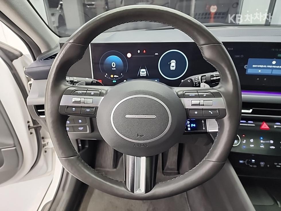 2023 Hyundai (DN8) photo