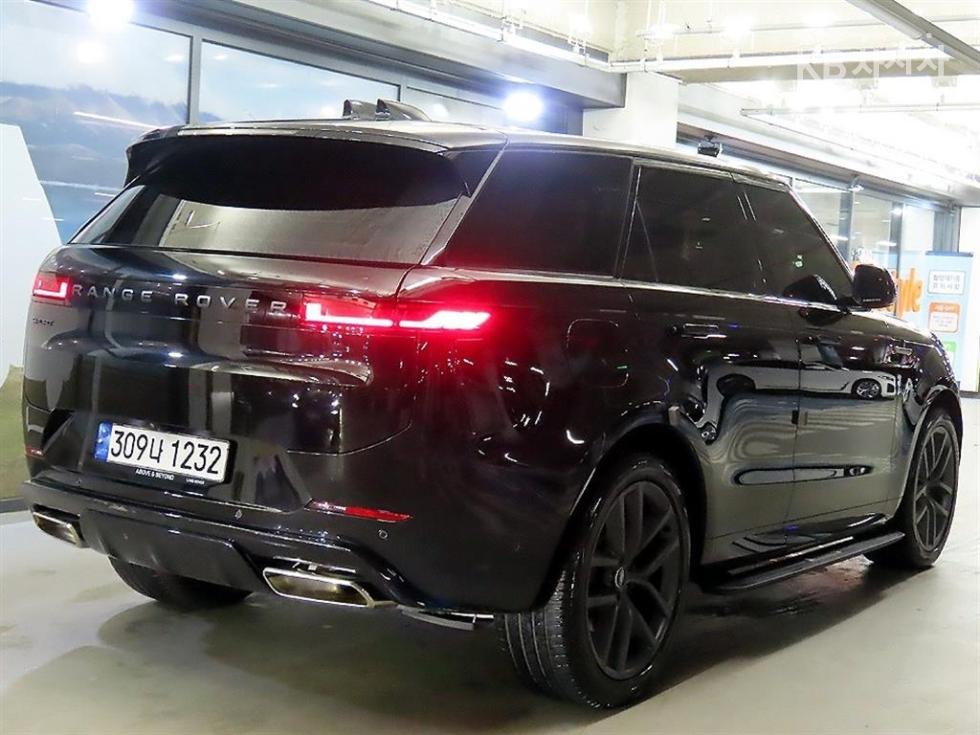 Land Rover Range Rover Sport — miniaturë 4