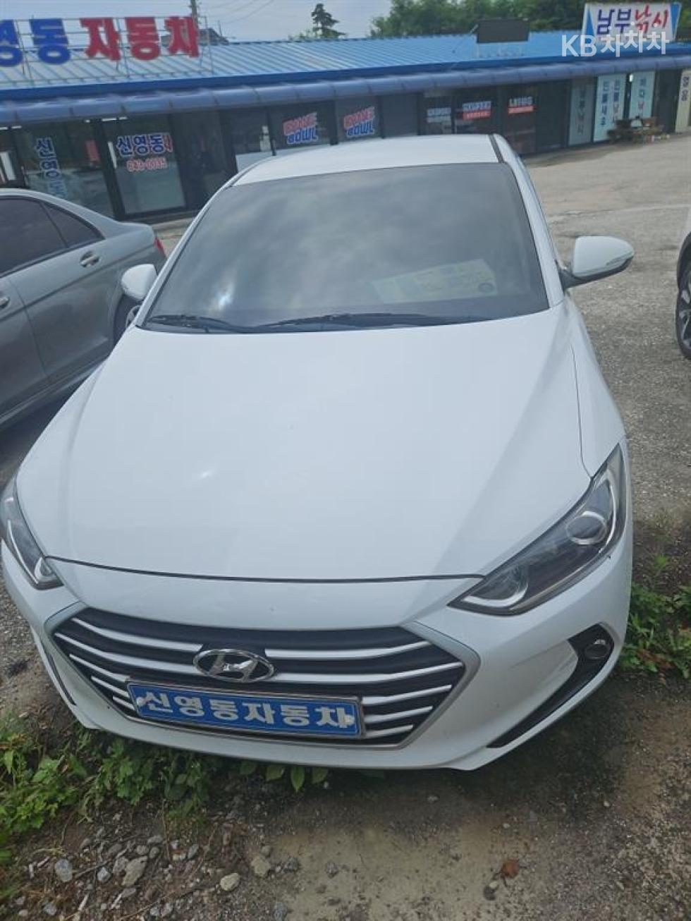 Hyundai Avante 1.6 LPi 렌터카 스타일 — foto 1