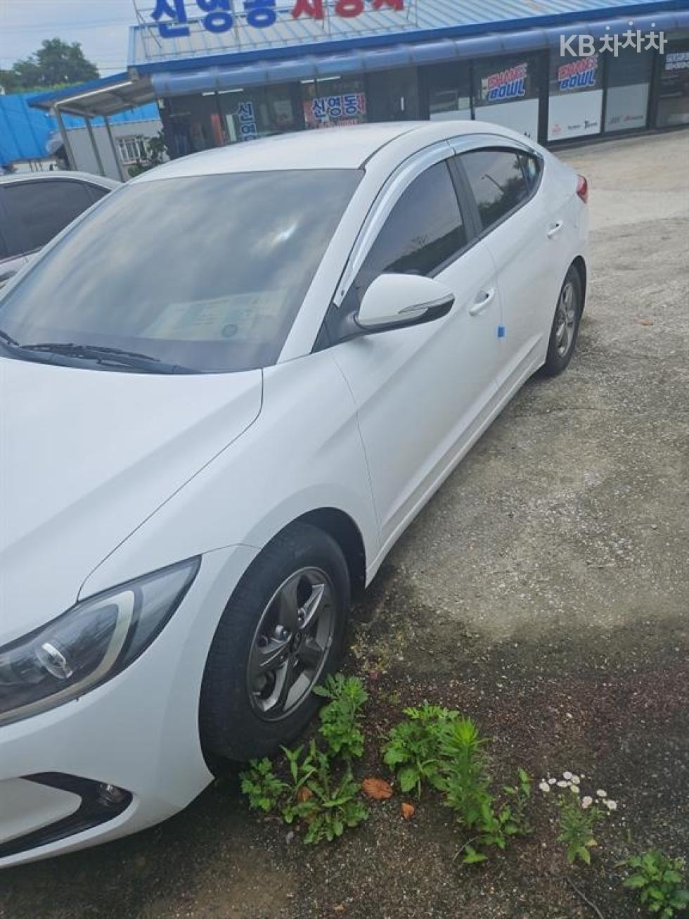 Hyundai Avante — miniaturë 2