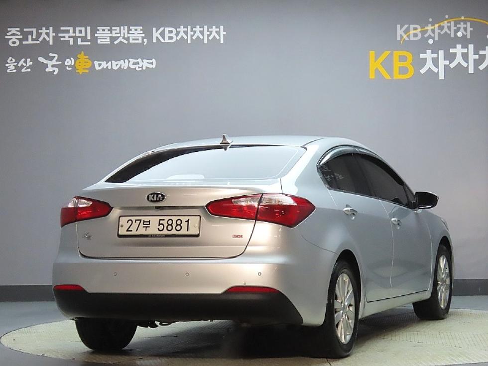 Kia K3 — miniaturë 2