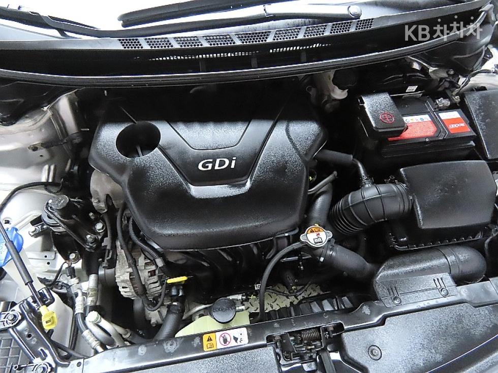 Kia K3 — miniaturë 7