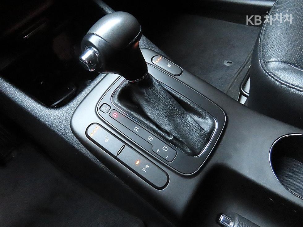 Kia K3 — miniaturë 9