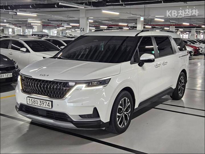 Kia Carnival D2.2 9인승 — foto 1