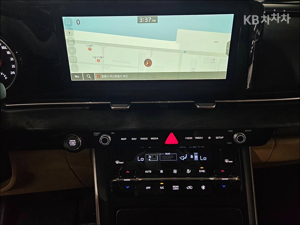 Kia Carnival — miniaturë 12