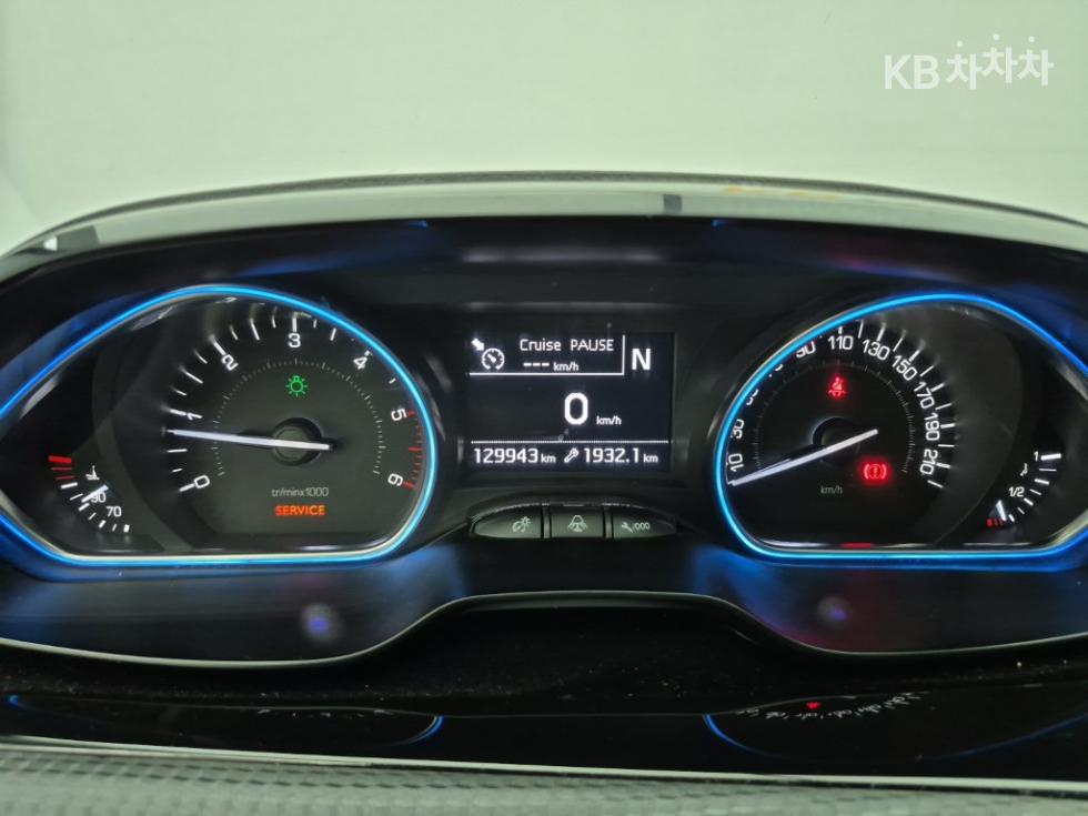 Peugeot 2008 — miniaturë 7