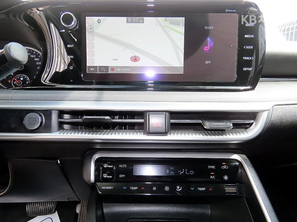 Kia K5 — miniaturë 13