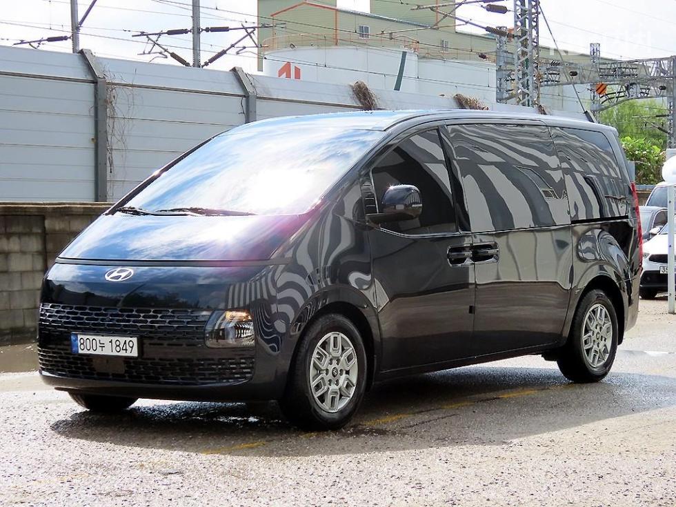 Hyundai Staria — miniaturë 2