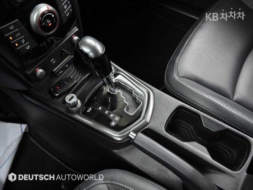 SsangYong Tivoli — miniaturë 9