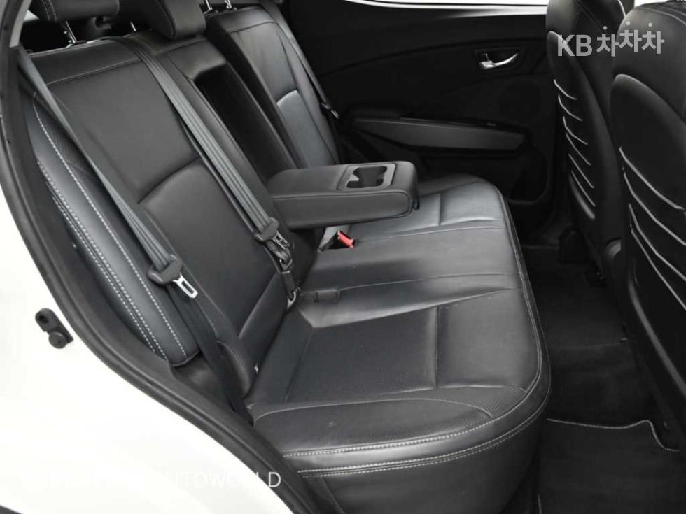 SsangYong Tivoli — miniaturë 12