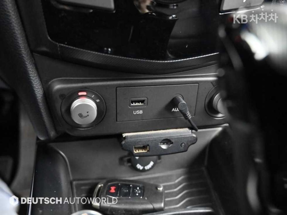 SsangYong Tivoli — miniaturë 17