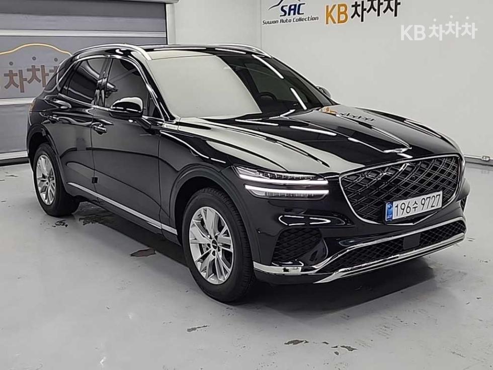 2024 Genesis GV70 photo