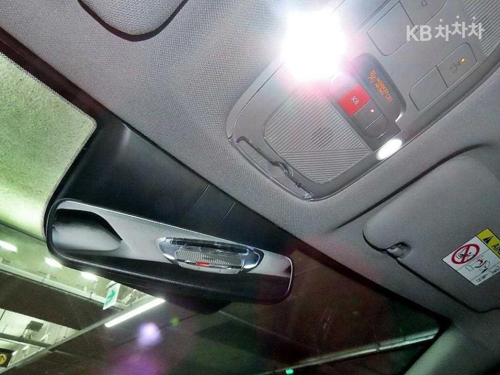 Hyundai IONIQ — miniaturë 15