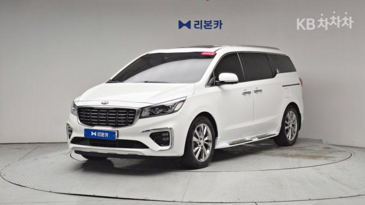 Kia Carnival 9인승 2.2 디젤 — foto 1