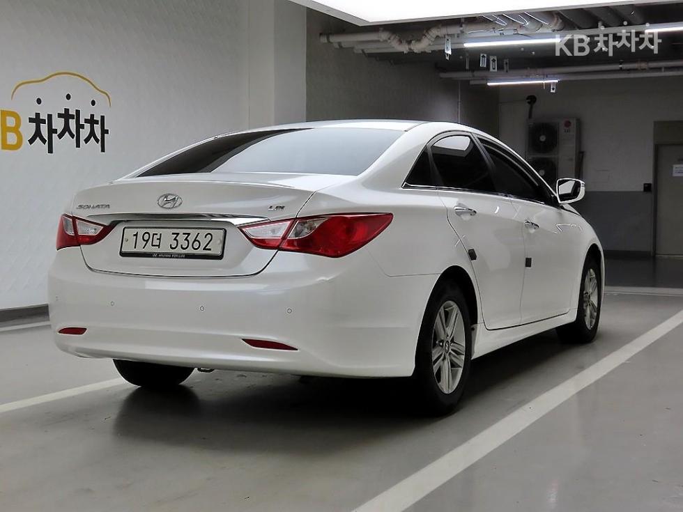 Hyundai Sonata — miniaturë 4