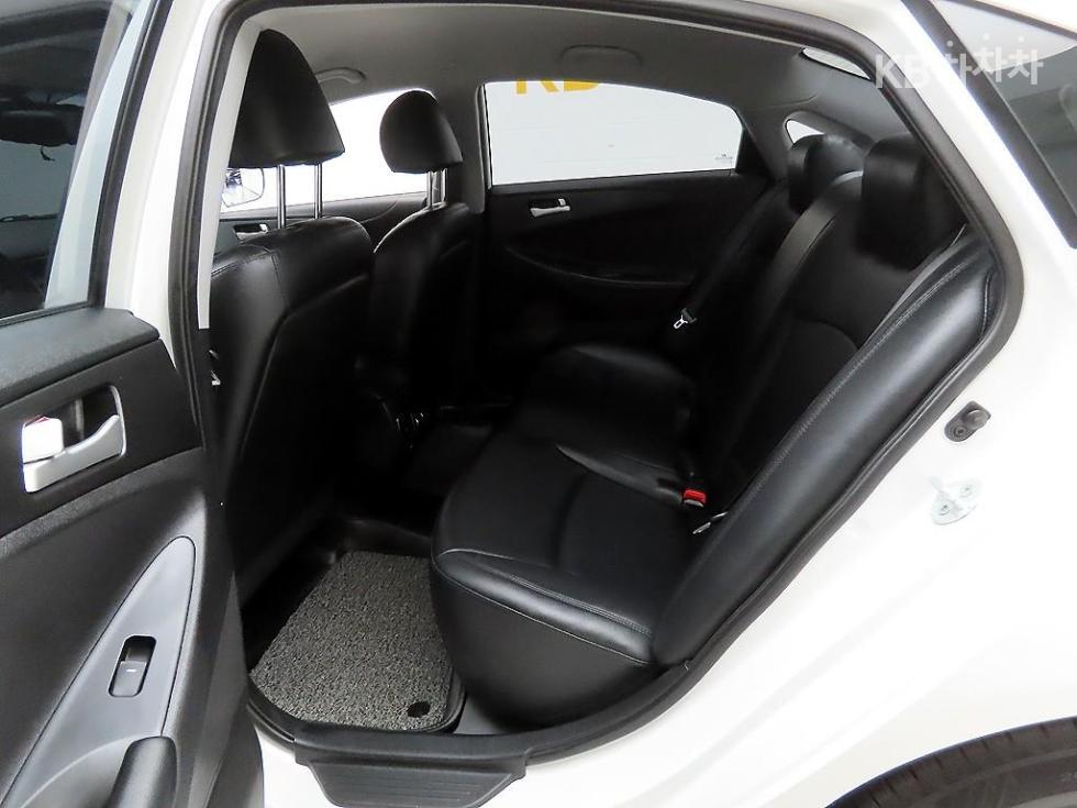 Hyundai Sonata — miniaturë 15