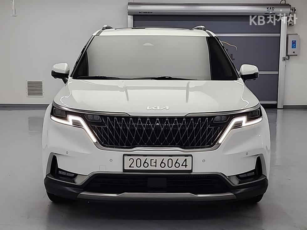 Kia Carnival — miniaturë 2