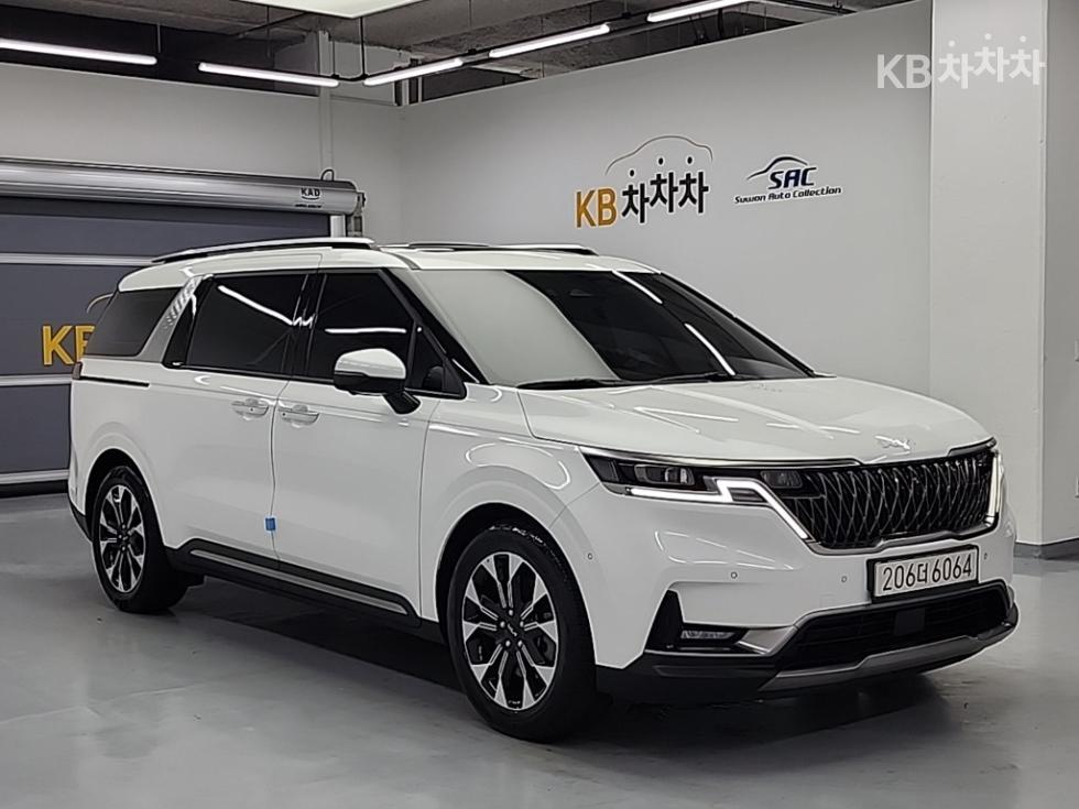 Kia Carnival — miniaturë 4