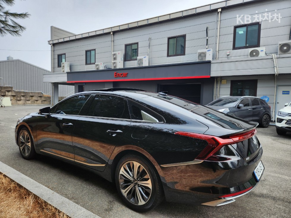 Kia K8 — miniaturë 4