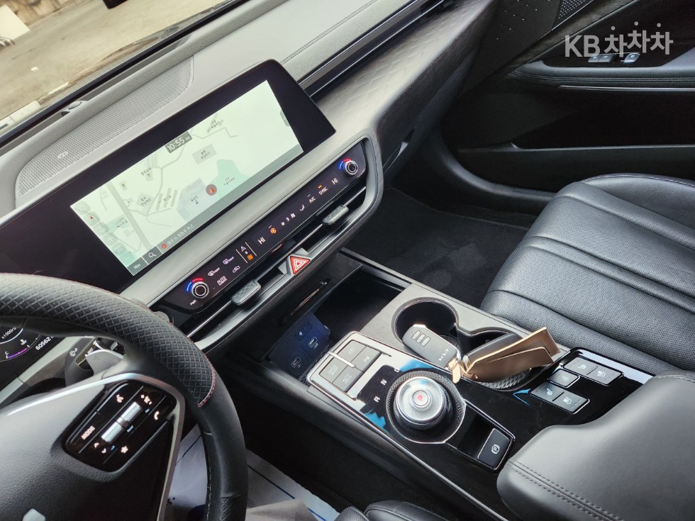 Kia K8 — miniaturë 9