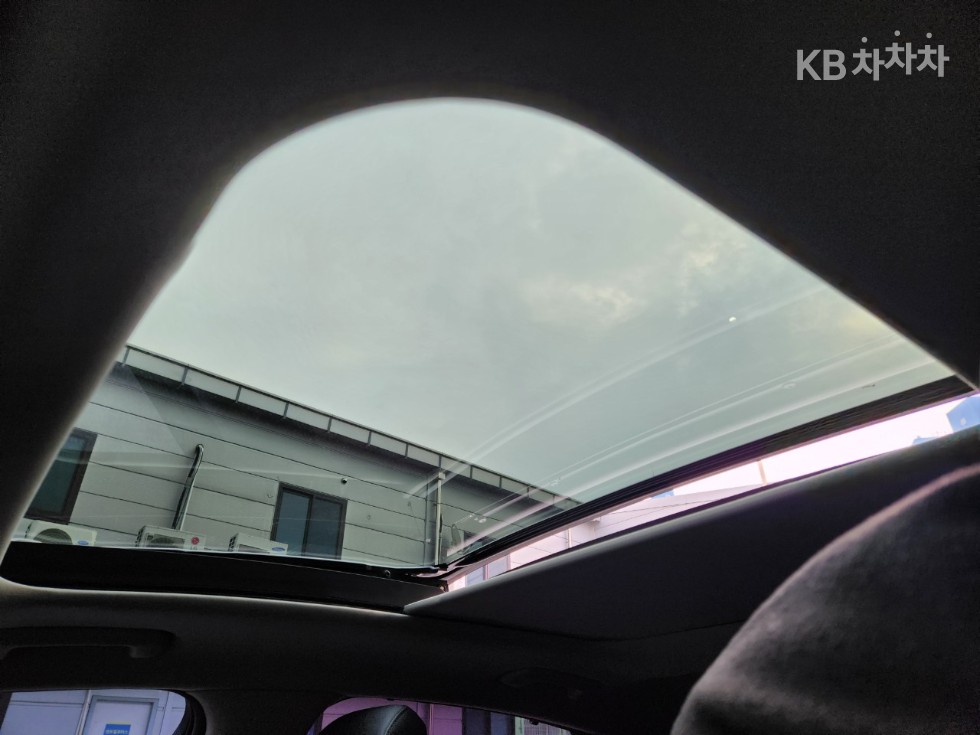 Kia K8 — miniaturë 11