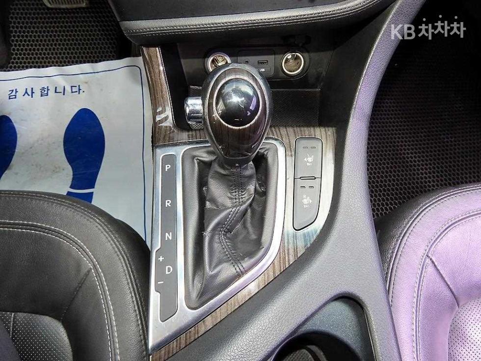Kia K5 — miniaturë 10