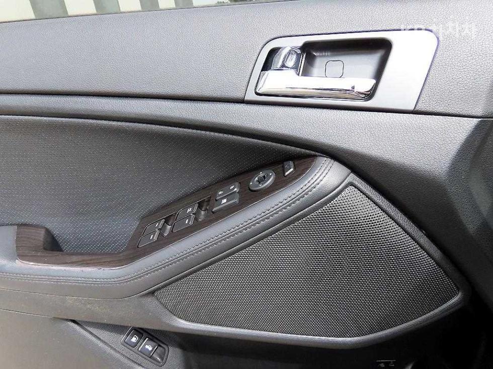 Kia K5 — miniaturë 11