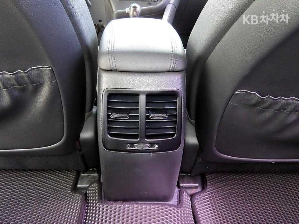 Kia K5 — miniaturë 17
