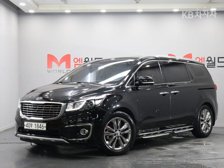 Kia Carnival 7인승 2.2 디젤 리무진 — foto 1