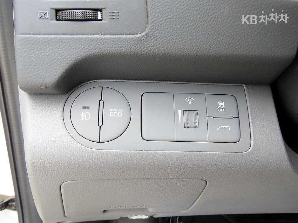 Hyundai Starex — miniaturë 12