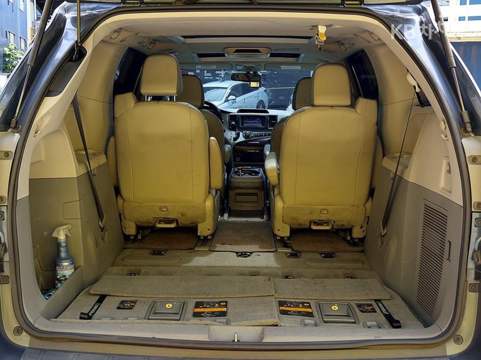 Toyota Sienna — miniaturë 19