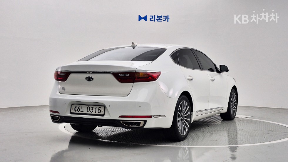 Kia K7 — miniaturë 4
