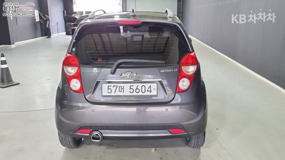 Chevrolet Spark — miniaturë 4