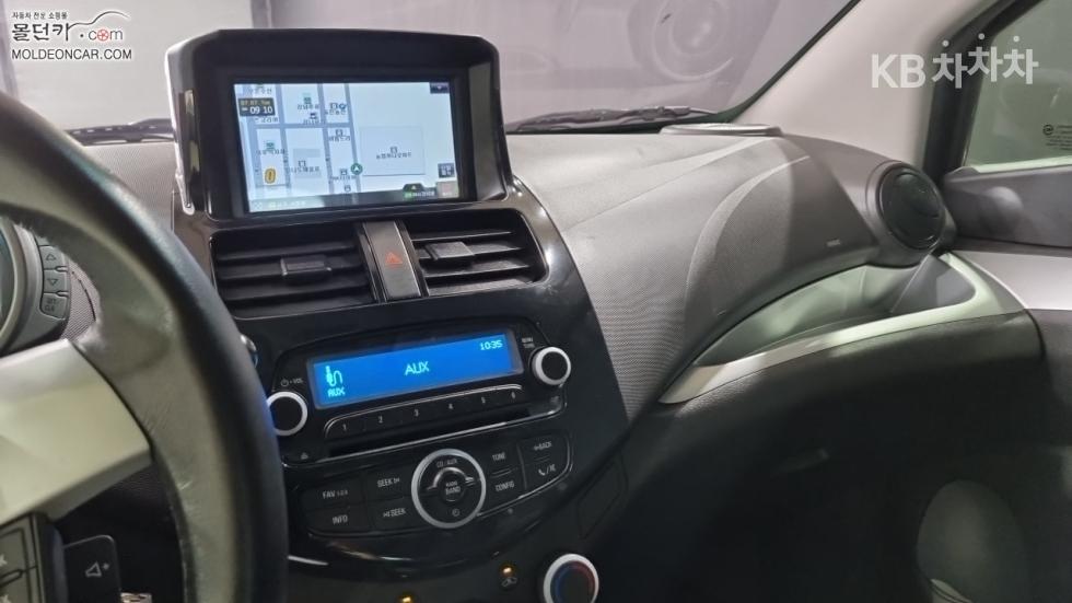 Chevrolet Spark — miniaturë 12