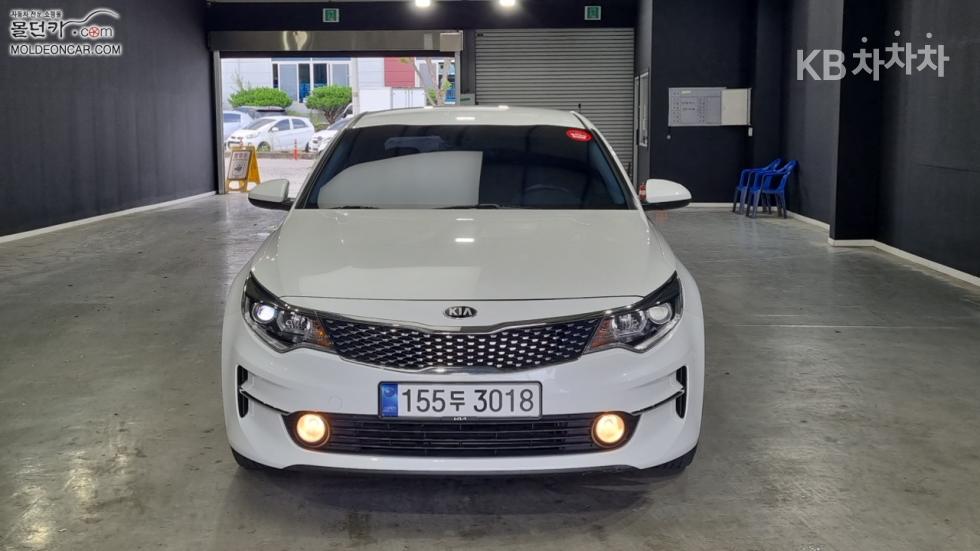 Kia K5 — miniaturë 3