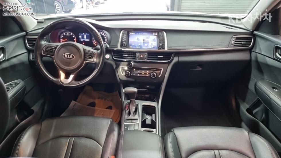 Kia K5 — miniaturë 7