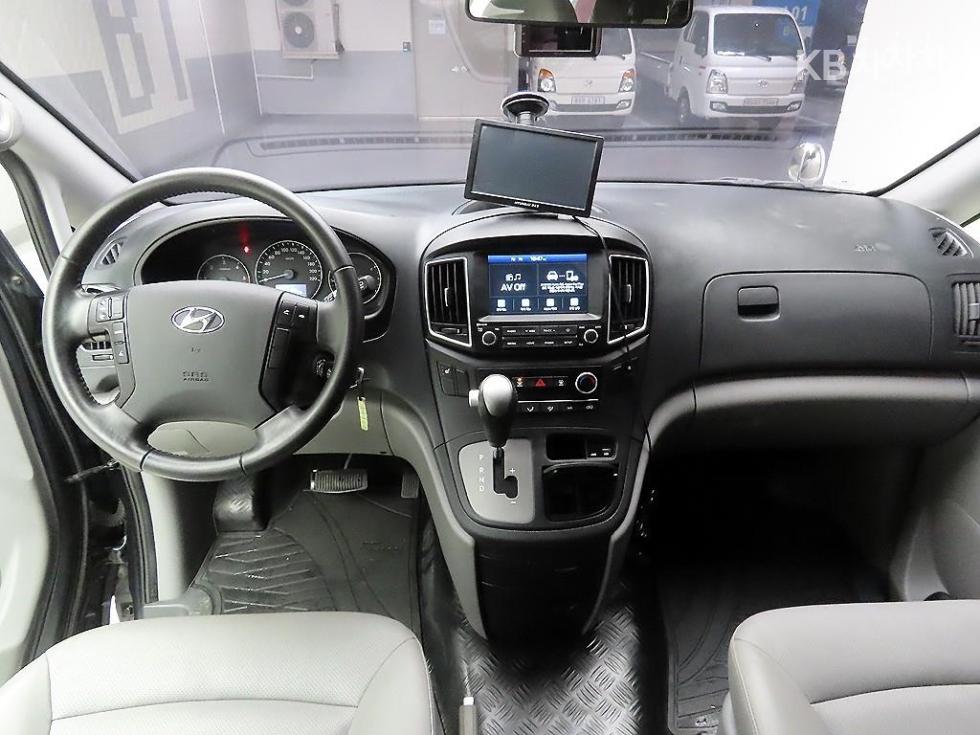 Hyundai Starex — miniaturë 8
