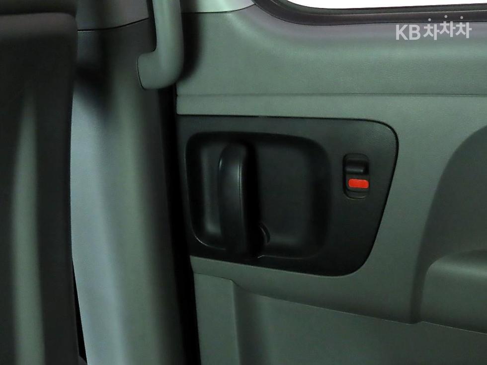 Hyundai Starex — miniaturë 17